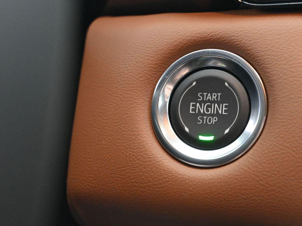 new 2025 GMC Canyon car, priced at $43,871