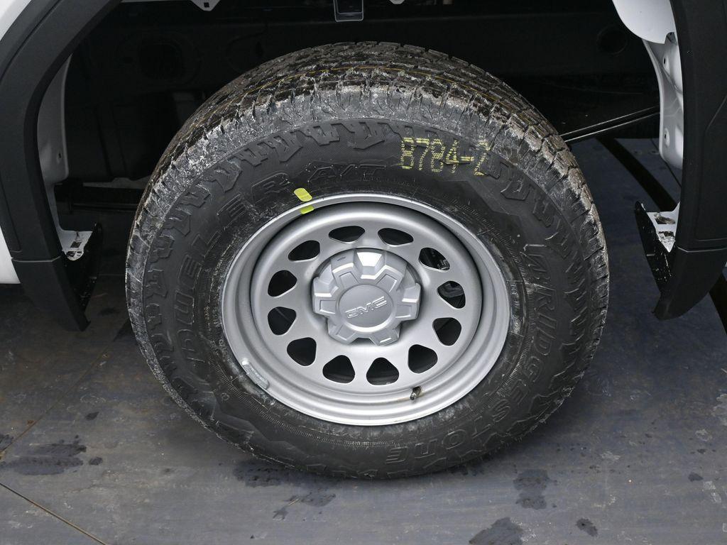 new 2026 GMC Sierra 1500 car, priced at $45,040