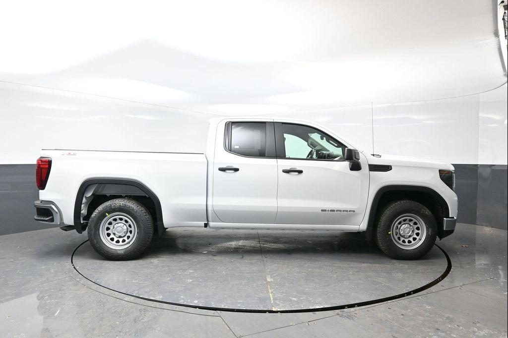 new 2026 GMC Sierra 1500 car, priced at $45,040