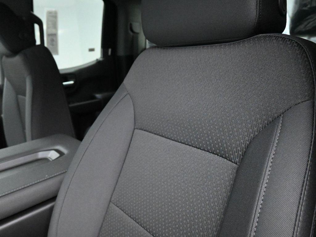 new 2026 GMC Sierra 1500 car, priced at $45,040