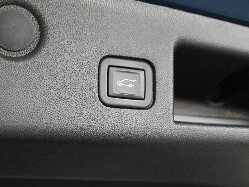 used 2024 Chevrolet Equinox car, priced at $21,185