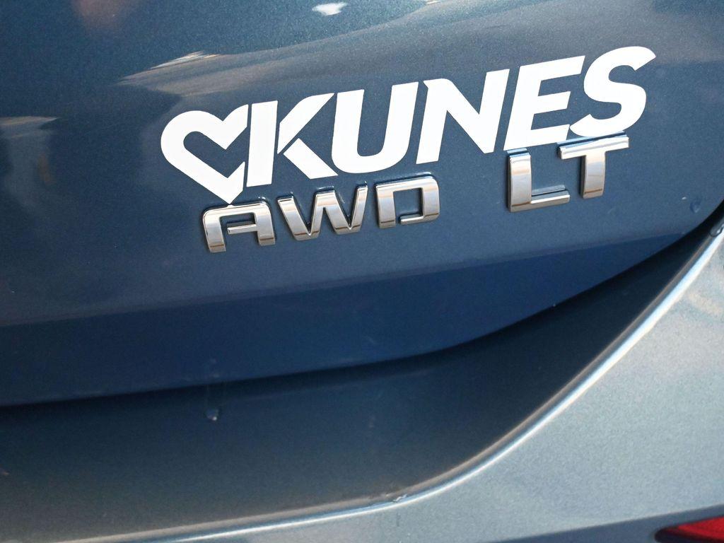 used 2024 Chevrolet Equinox car, priced at $21,185