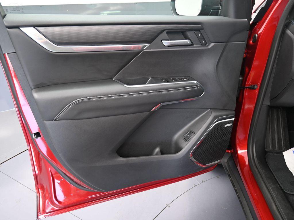 new 2025 GMC Acadia car, priced at $46,771