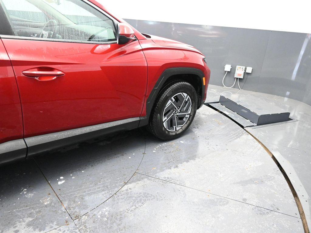 used 2025 Hyundai TUCSON Hybrid car, priced at $24,448