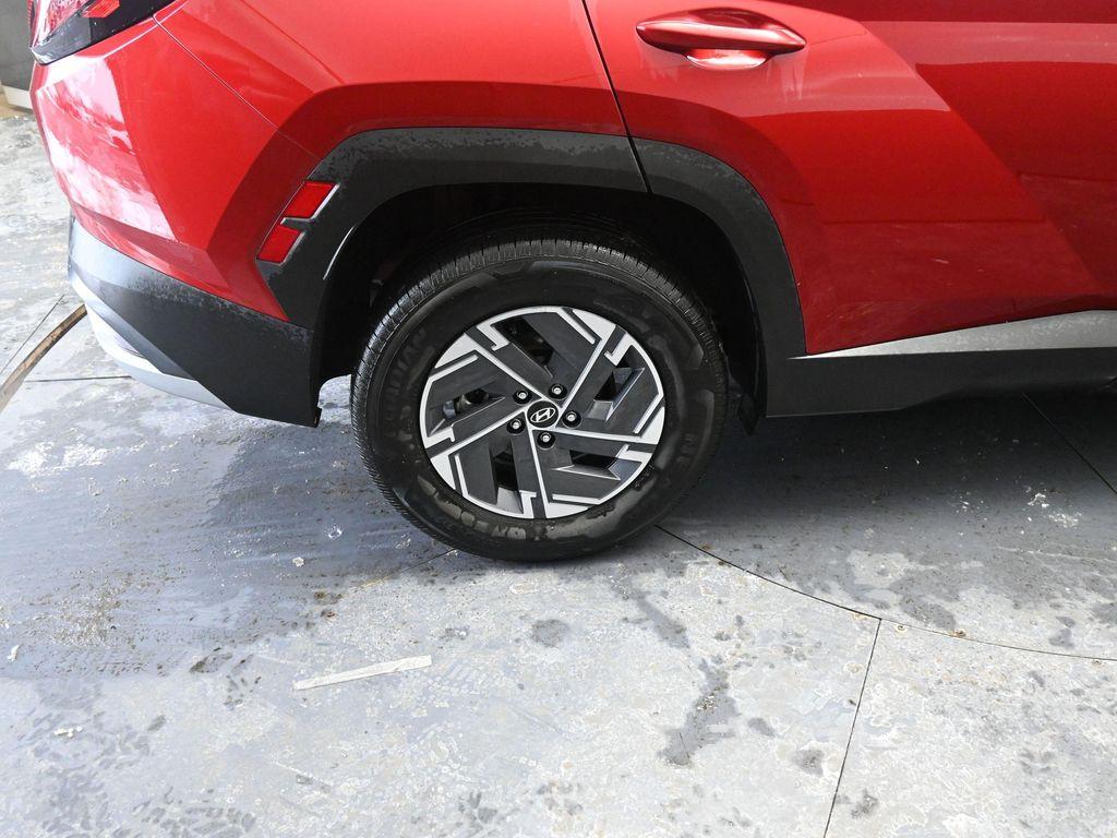 used 2025 Hyundai TUCSON Hybrid car, priced at $24,448