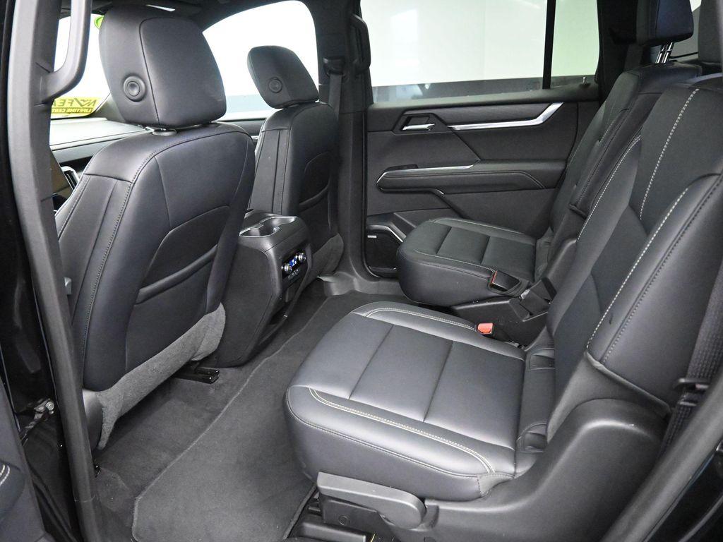 used 2024 GMC Acadia car, priced at $33,272