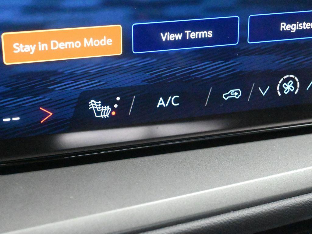 new 2026 Chevrolet Traverse car, priced at $47,995