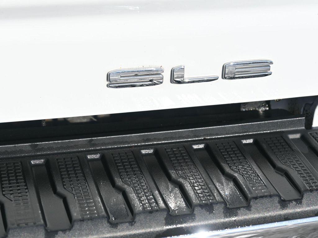 used 2022 GMC Sierra 2500 car, priced at $45,558