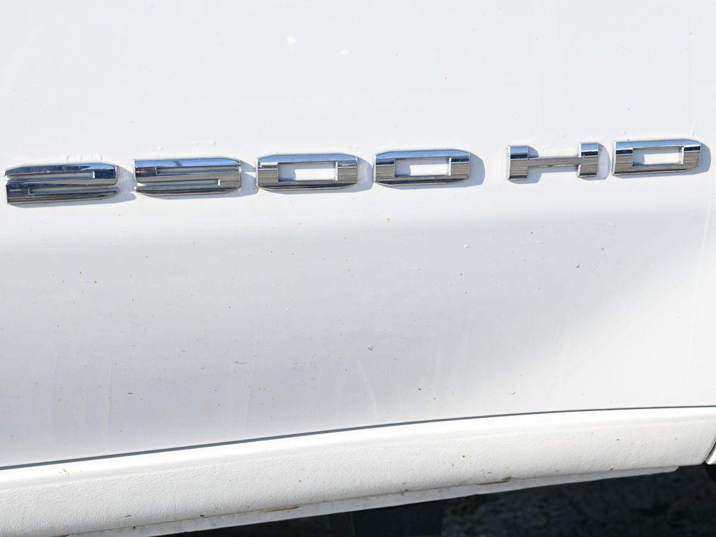 used 2022 GMC Sierra 2500 car, priced at $45,558