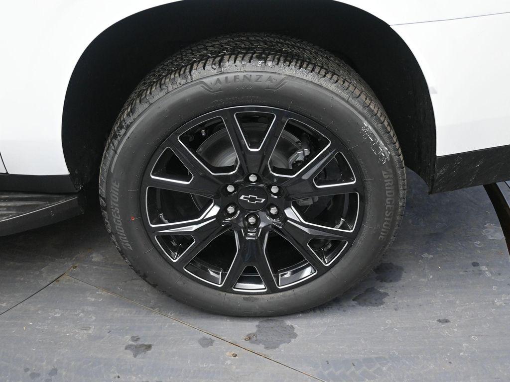 new 2026 Chevrolet Suburban car, priced at $87,080