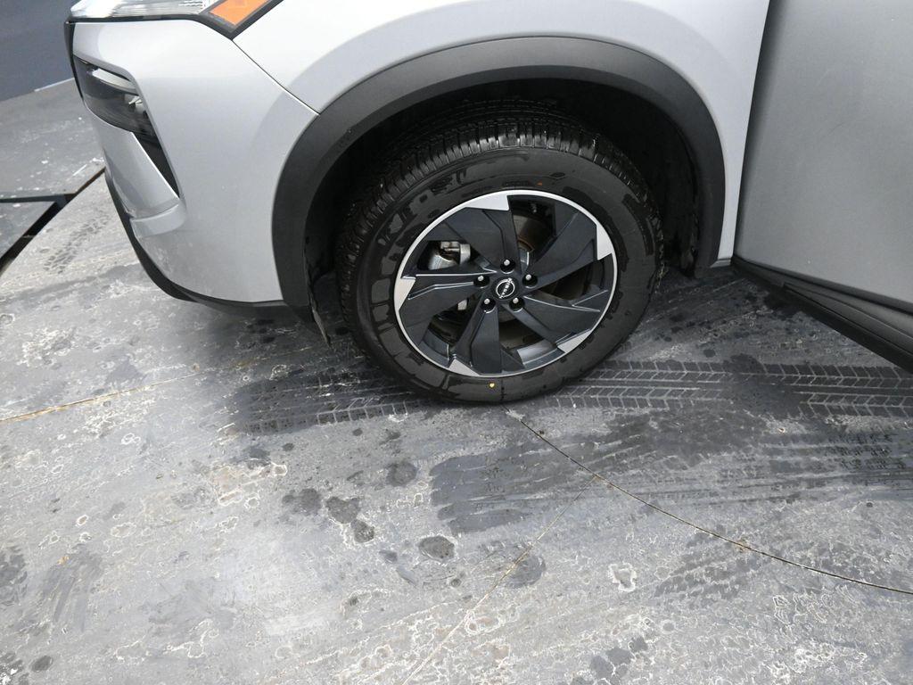 used 2024 Nissan Rogue car, priced at $18,931