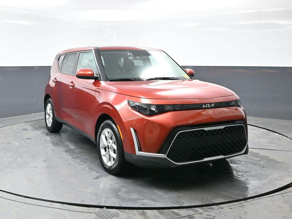 used 2025 Kia Soul car, priced at $17,665