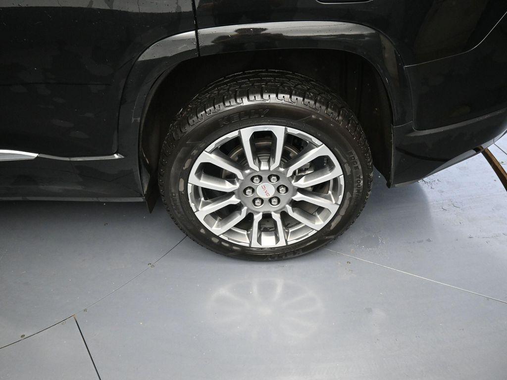 used 2023 GMC Acadia car, priced at $29,987