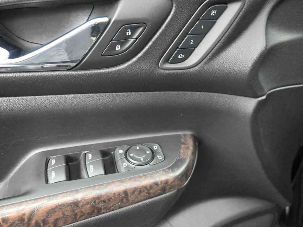 used 2023 GMC Acadia car, priced at $29,987