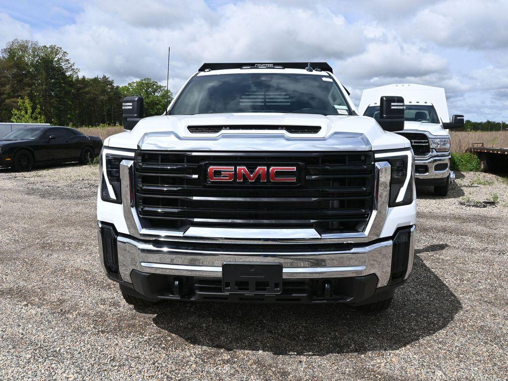 new 2025 GMC Sierra 3500 car, priced at $63,995