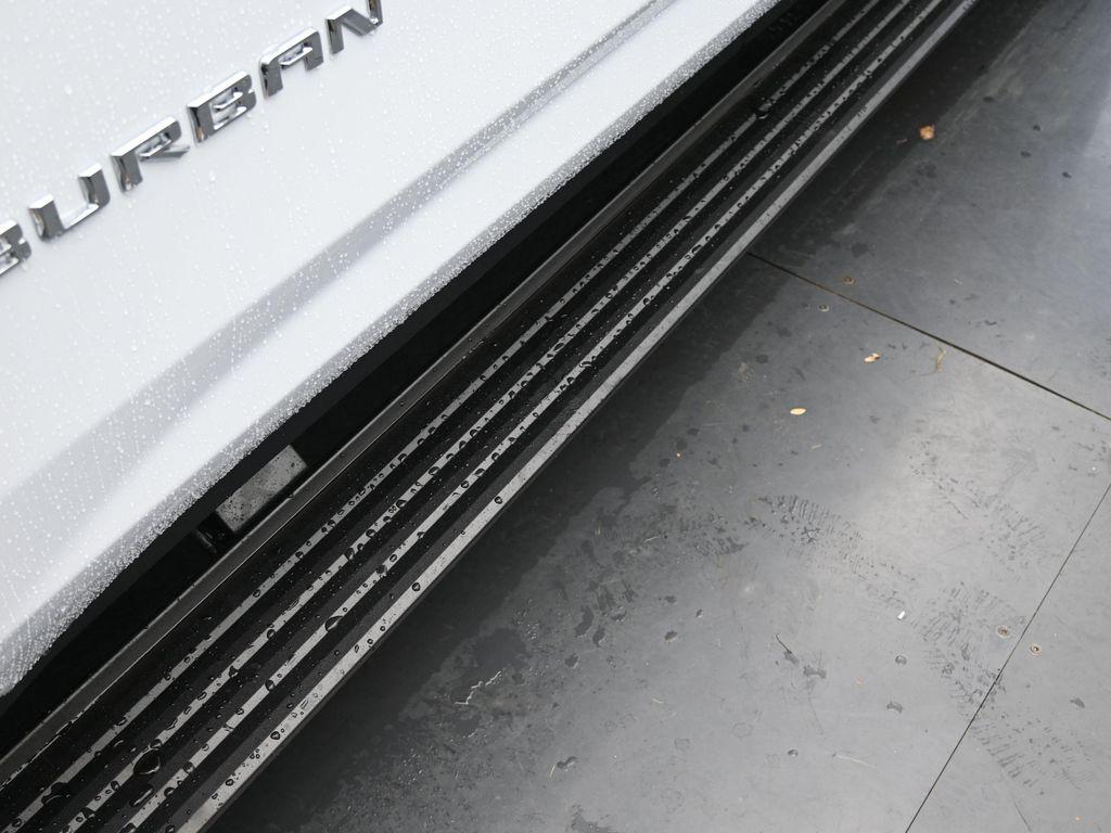 new 2026 Chevrolet Suburban car, priced at $99,670