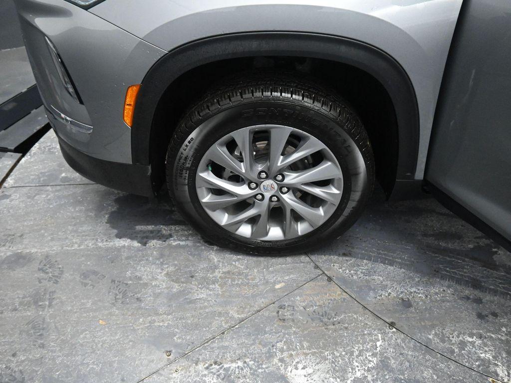 used 2025 Buick Enclave car, priced at $35,363