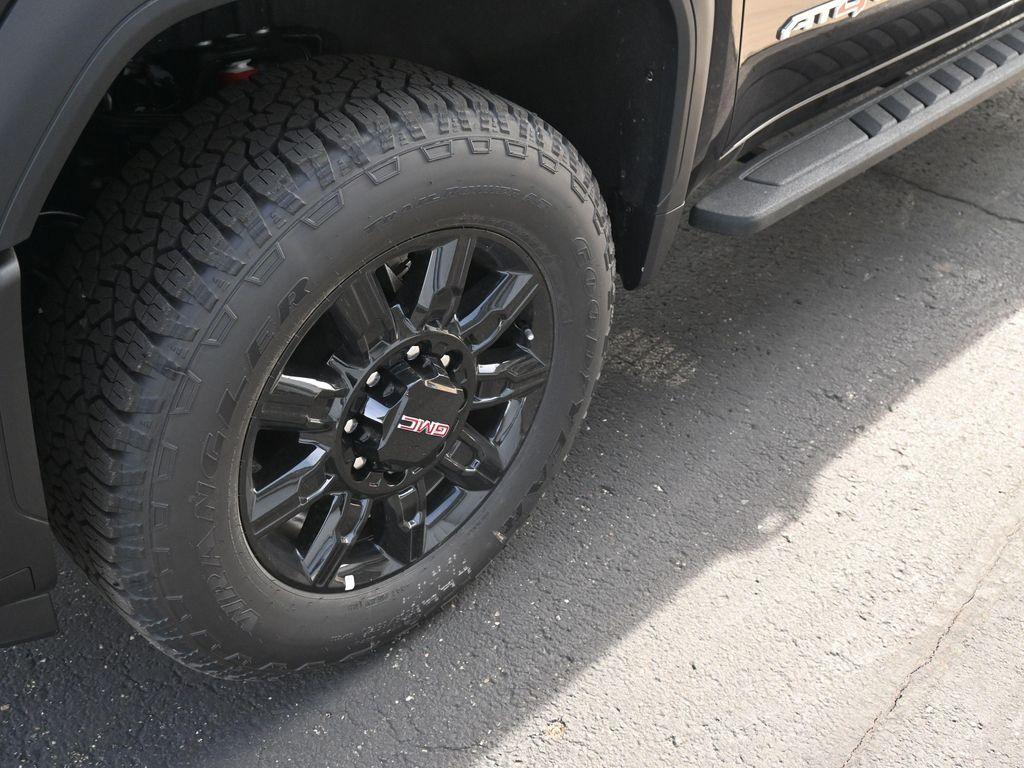 new 2026 GMC Sierra 2500 car, priced at $73,296