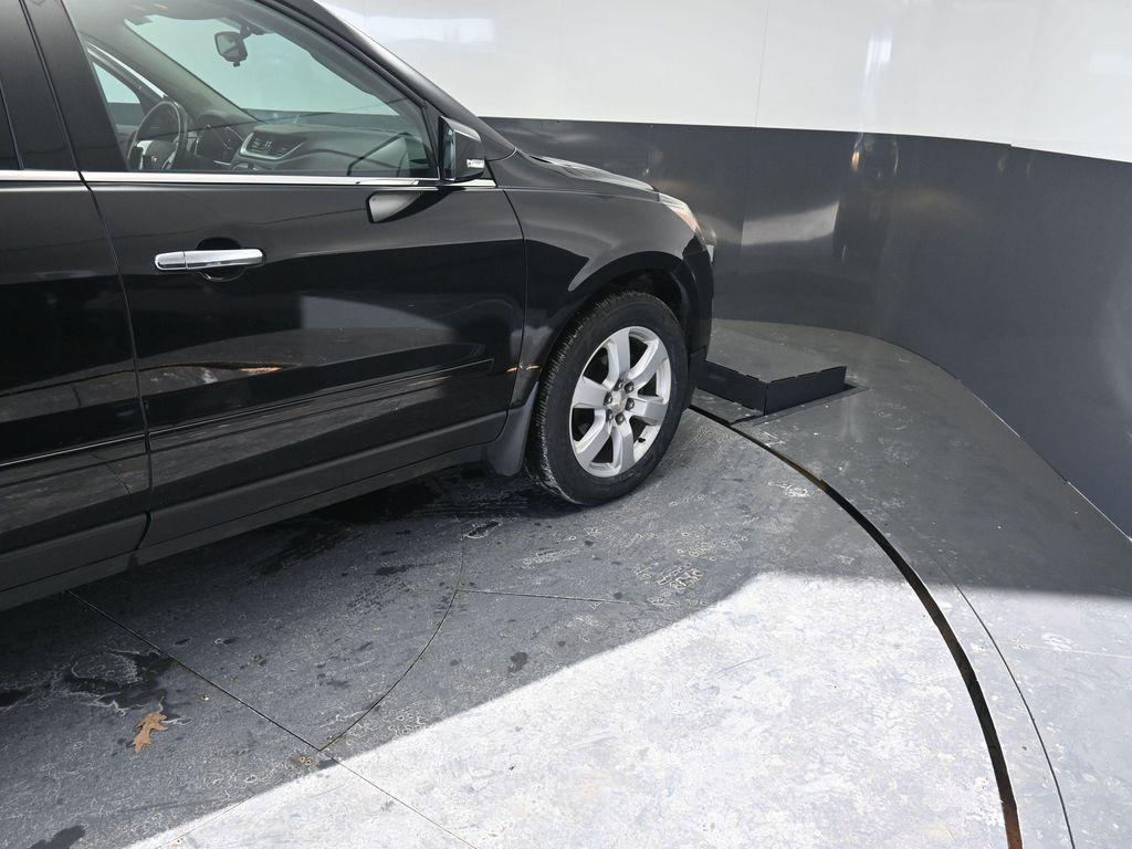 used 2017 Chevrolet Traverse car, priced at $9,998
