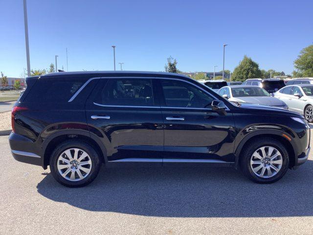used 2023 Hyundai Palisade car, priced at $33,988