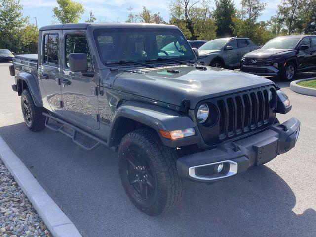 used 2021 Jeep Gladiator car, priced at $27,600