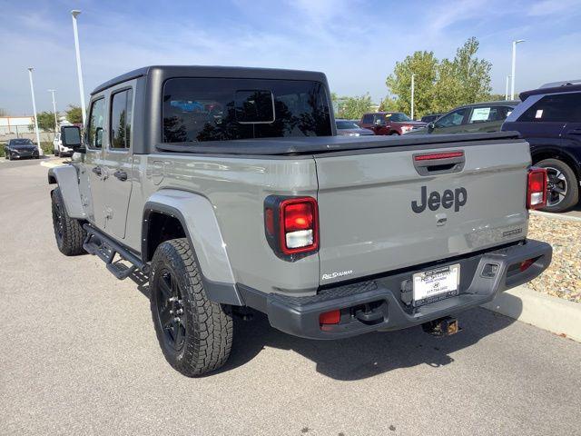 used 2021 Jeep Gladiator car, priced at $27,600