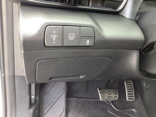 new 2025 Hyundai ELANTRA HEV car, priced at $29,745