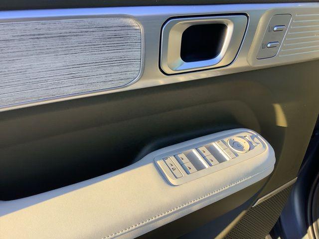 used 2025 Hyundai Santa Fe car, priced at $44,990