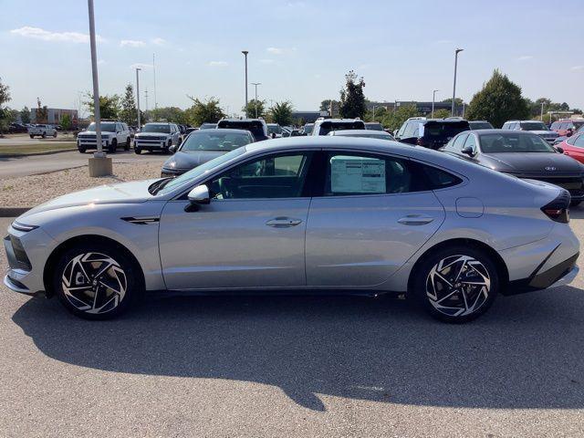 new 2026 Hyundai Sonata car, priced at $30,245