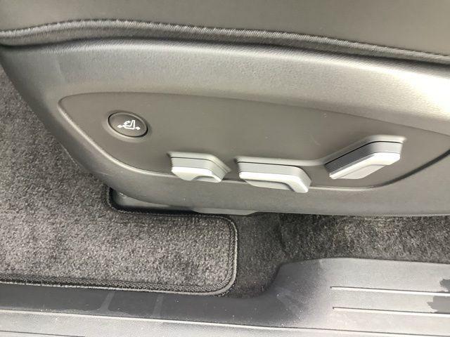 new 2026 Hyundai IONIQ 9 car, priced at $74,470