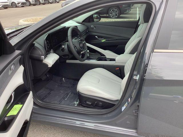 new 2025 Hyundai ELANTRA HEV car, priced at $31,585