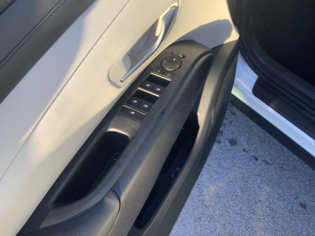 new 2026 Hyundai TUCSON Hybrid car, priced at $36,580