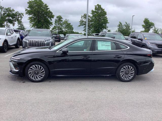 new 2025 Hyundai Sonata Hybrid car, priced at $39,525