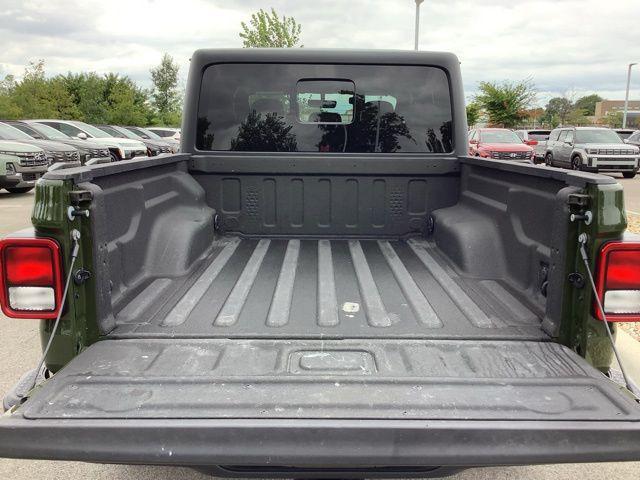 used 2023 Jeep Gladiator car, priced at $40,869