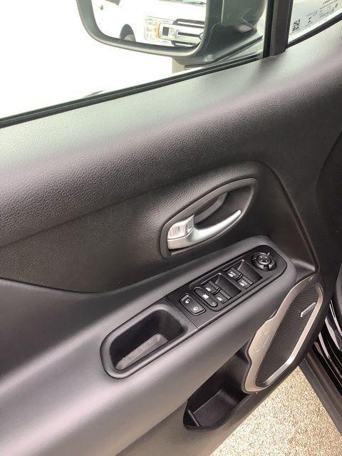 used 2021 Jeep Renegade car, priced at $18,990