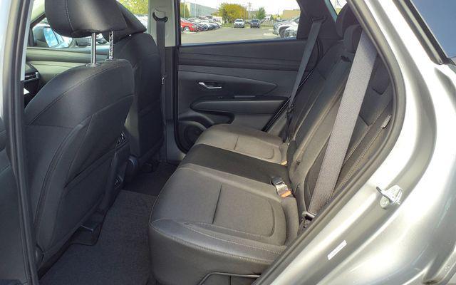 new 2026 Hyundai TUCSON Hybrid car, priced at $36,455