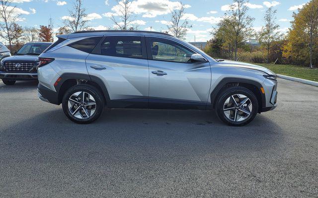 new 2026 Hyundai TUCSON Hybrid car, priced at $36,455