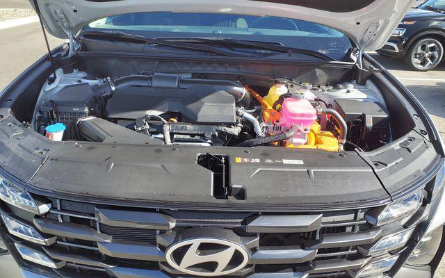 new 2026 Hyundai TUCSON Hybrid car, priced at $36,455