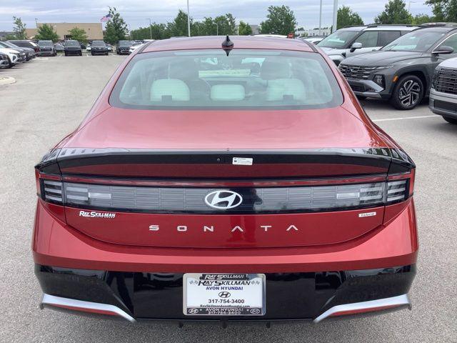 new 2025 Hyundai Sonata Hybrid car, priced at $32,287