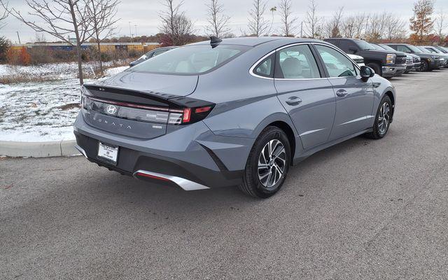 new 2026 Hyundai Sonata Hybrid car, priced at $30,845