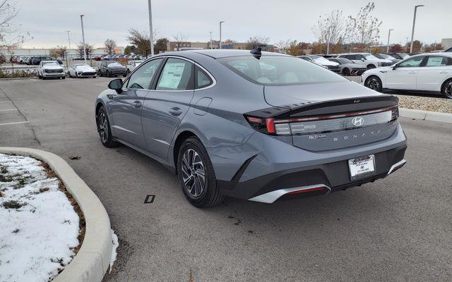 new 2026 Hyundai Sonata Hybrid car, priced at $30,845