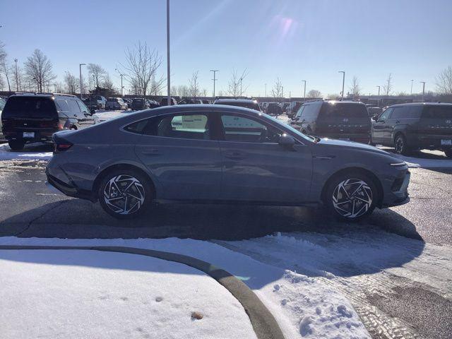 new 2026 Hyundai Sonata car, priced at $30,855