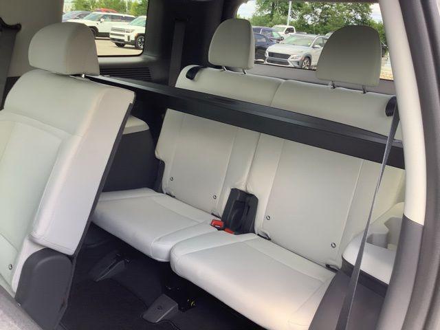 used 2026 Hyundai Santa Fe car, priced at $34,700