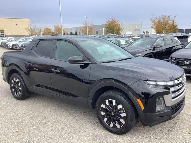 used 2025 Hyundai SANTA CRUZ car, priced at $30,274