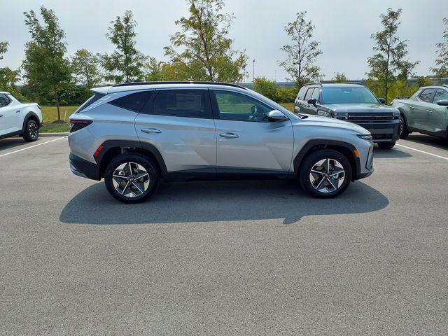 new 2025 Hyundai TUCSON Hybrid car, priced at $39,100