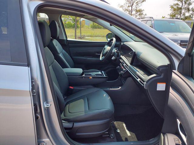 new 2025 Hyundai TUCSON Hybrid car, priced at $39,100