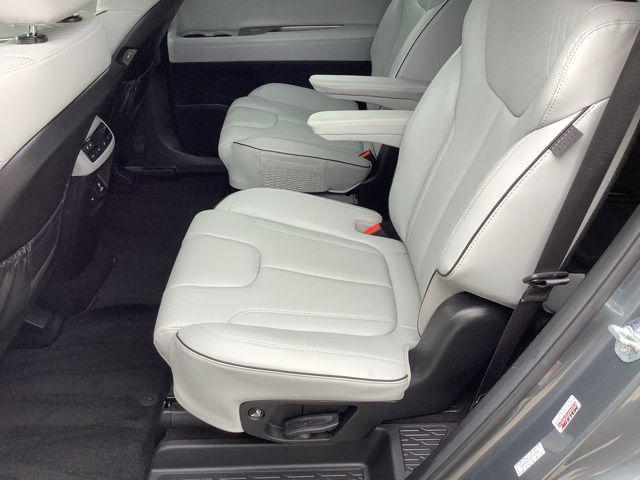 used 2024 Hyundai Palisade car, priced at $38,988