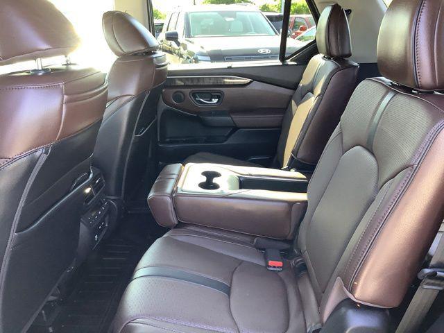used 2024 Honda Pilot car, priced at $38,121