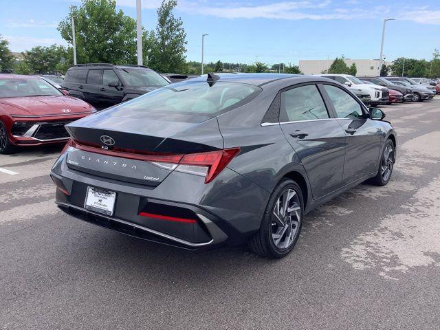 new 2025 Hyundai Elantra car, priced at $28,625