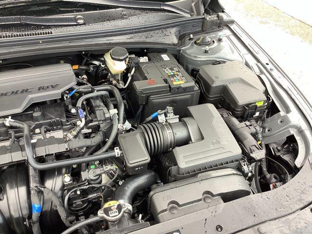 new 2025 Hyundai Elantra car, priced at $28,625